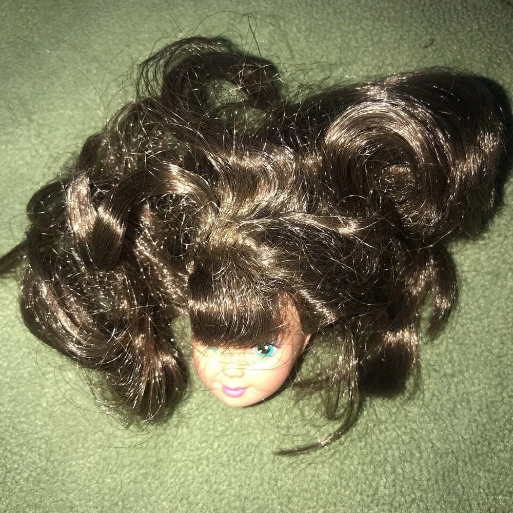 Vintage 1987 Mattel Barbie Head Only Long Brunette Green Eyes